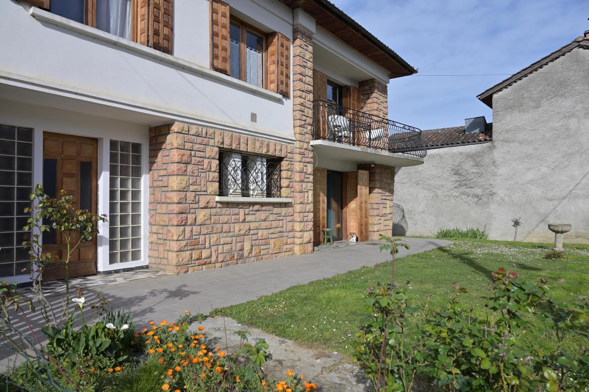 Encausse-les-Thermes La Maison Du Village מראה חיצוני תמונה